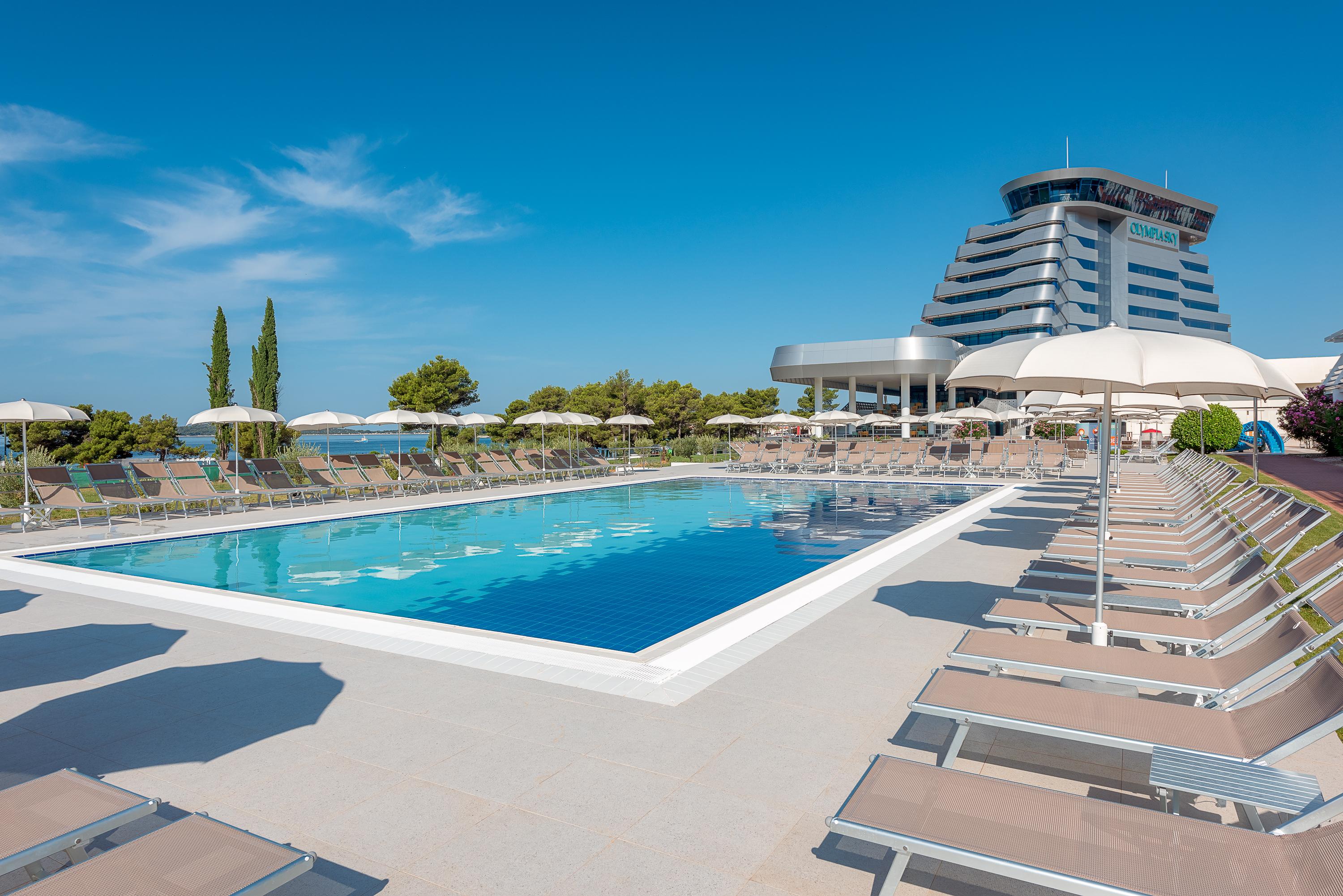 Olympia Sky 4*