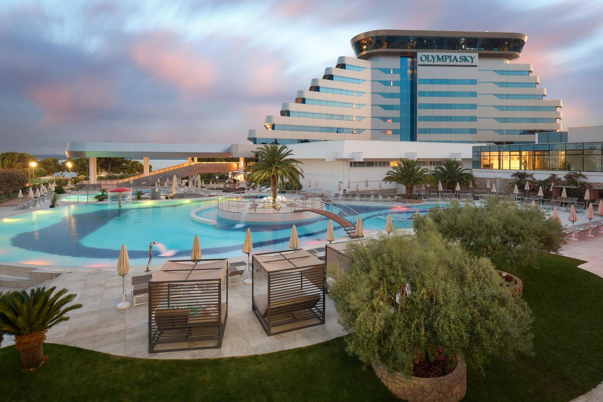 Hotel Olympia Sky 4*